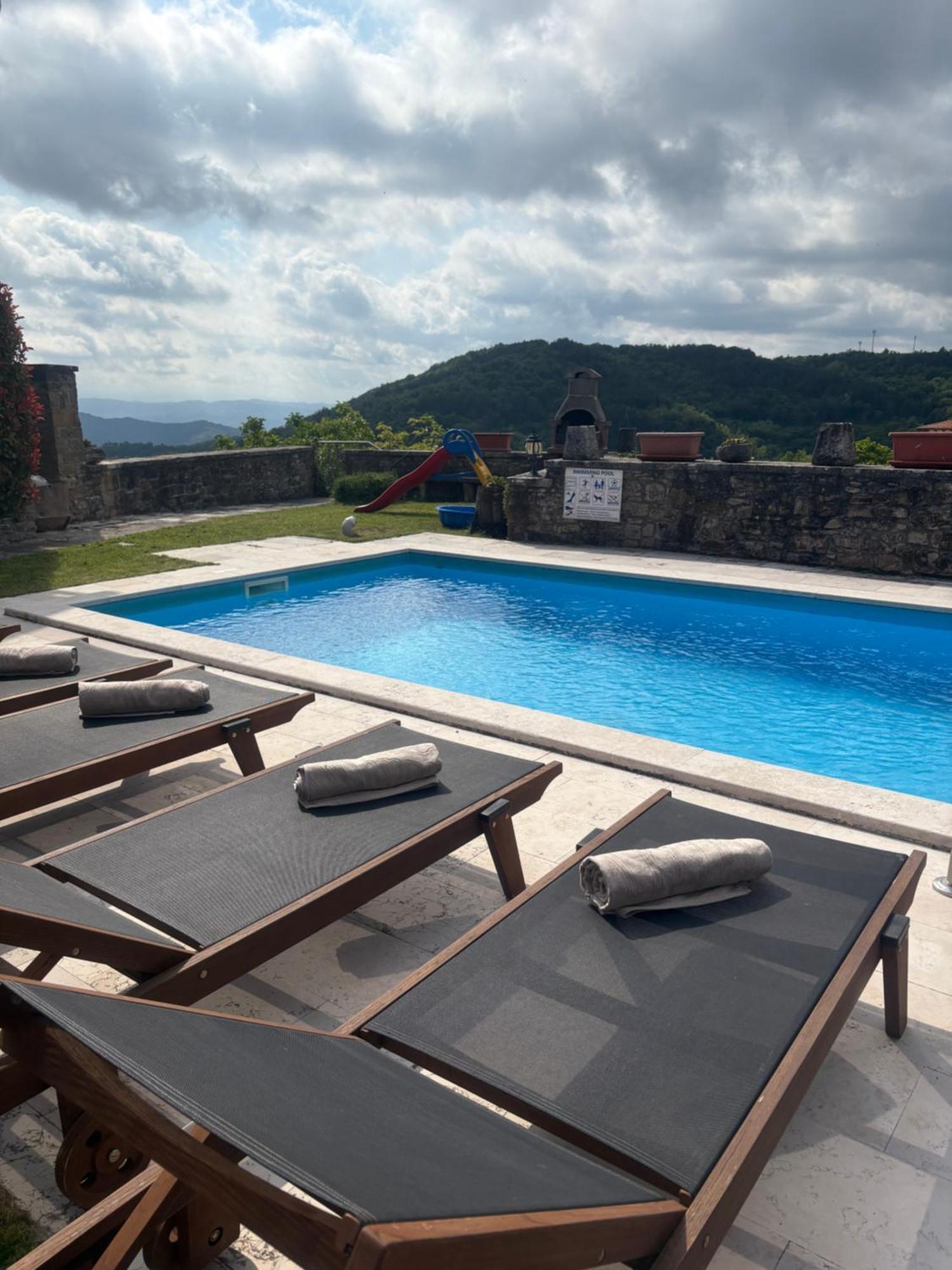 Villa Letizia Oprtalj 외부 사진