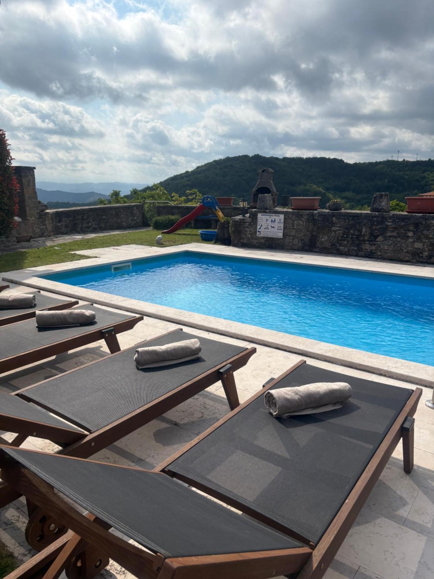 Villa Letizia Oprtalj 외부 사진