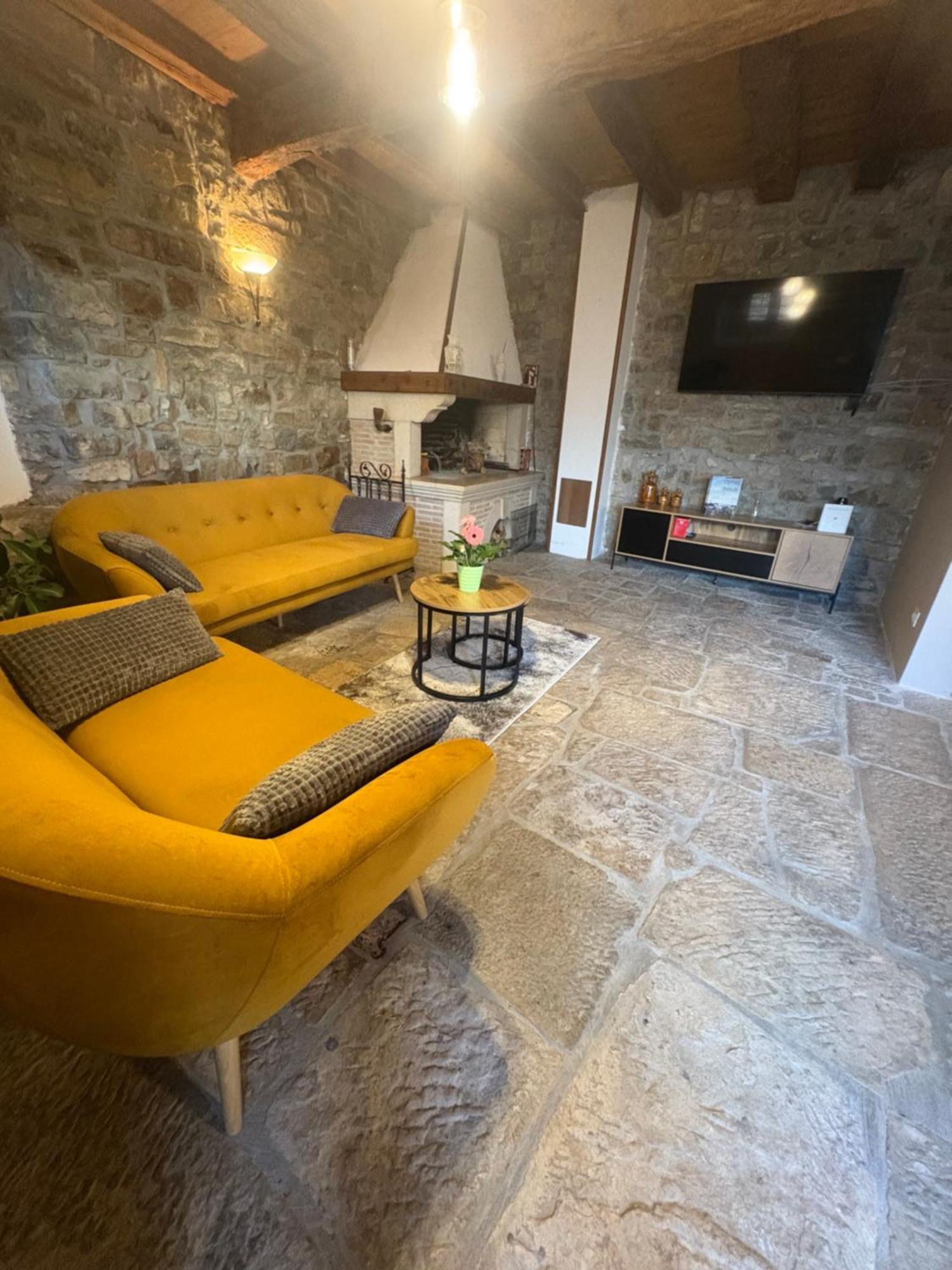 Villa Letizia Oprtalj 외부 사진